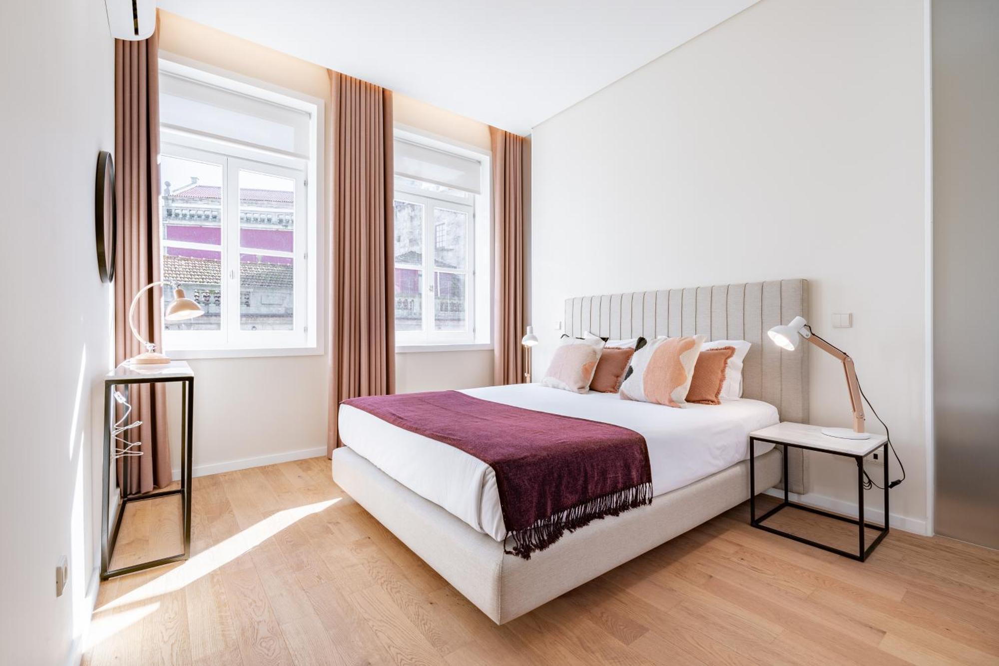 Viva 4 Suites Batalha Residence & Size Flats Batalha Porto Ngoại thất bức ảnh
