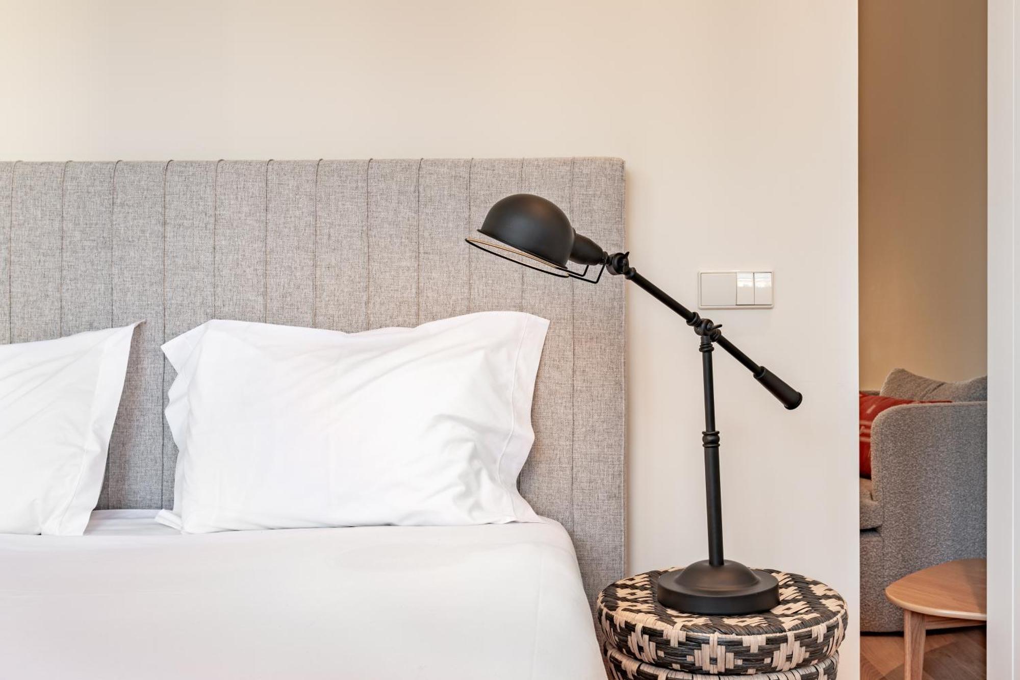 Viva 4 Suites Batalha Residence & Size Flats Batalha Porto Ngoại thất bức ảnh