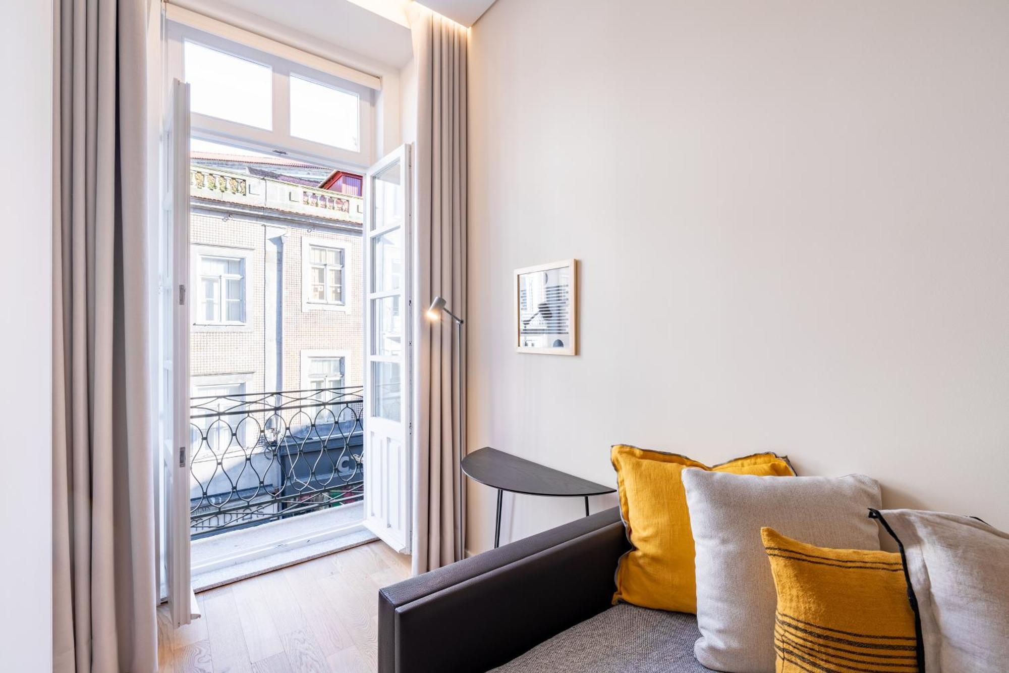 Viva 4 Suites Batalha Residence & Size Flats Batalha Porto Ngoại thất bức ảnh