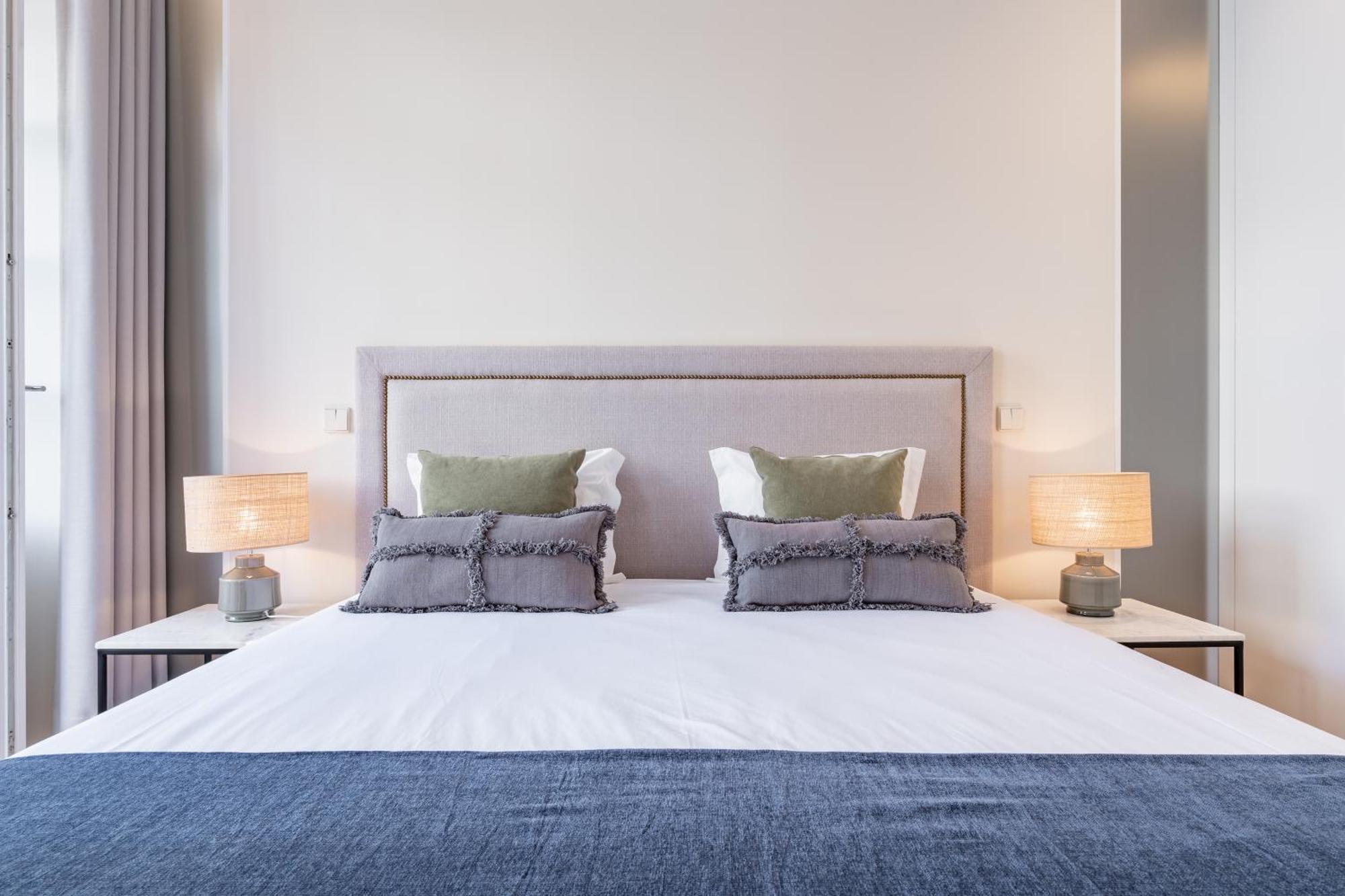 Viva 4 Suites Batalha Residence & Size Flats Batalha Porto Ngoại thất bức ảnh