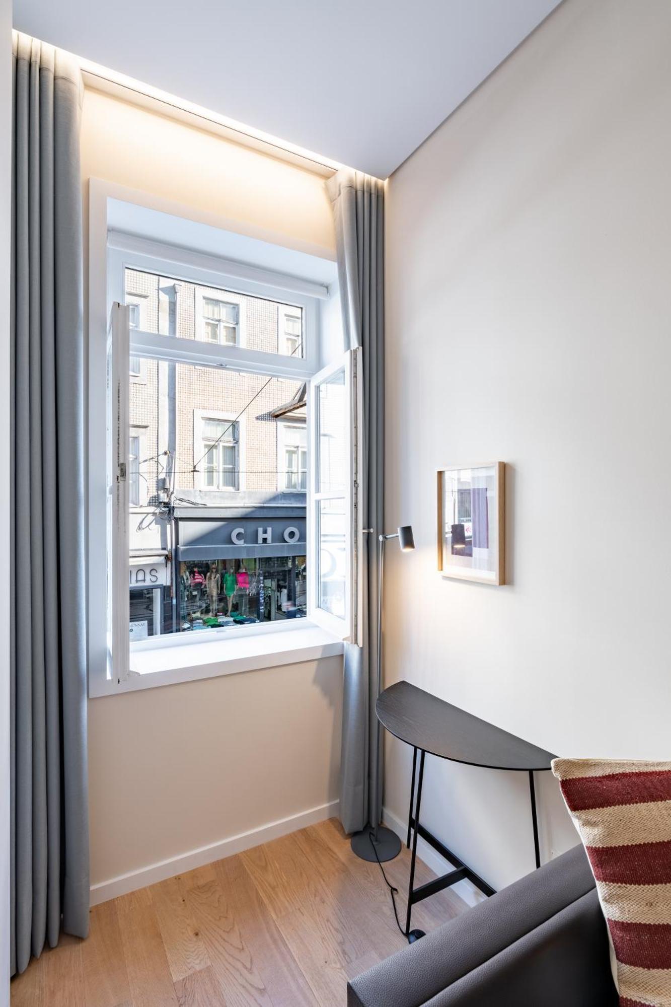 Viva 4 Suites Batalha Residence & Size Flats Batalha Porto Ngoại thất bức ảnh